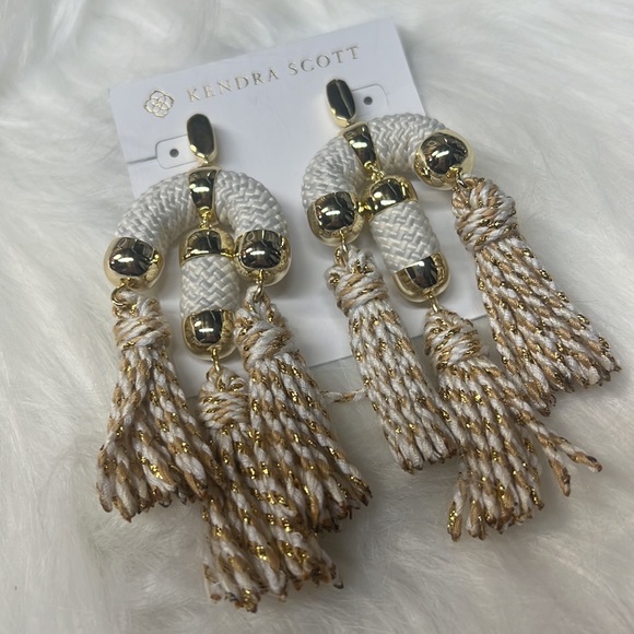 3. NWT Kendra Scott Masie Statement Tassel Drop Earrings Gold Pastel Mix - Picture 3 of 3